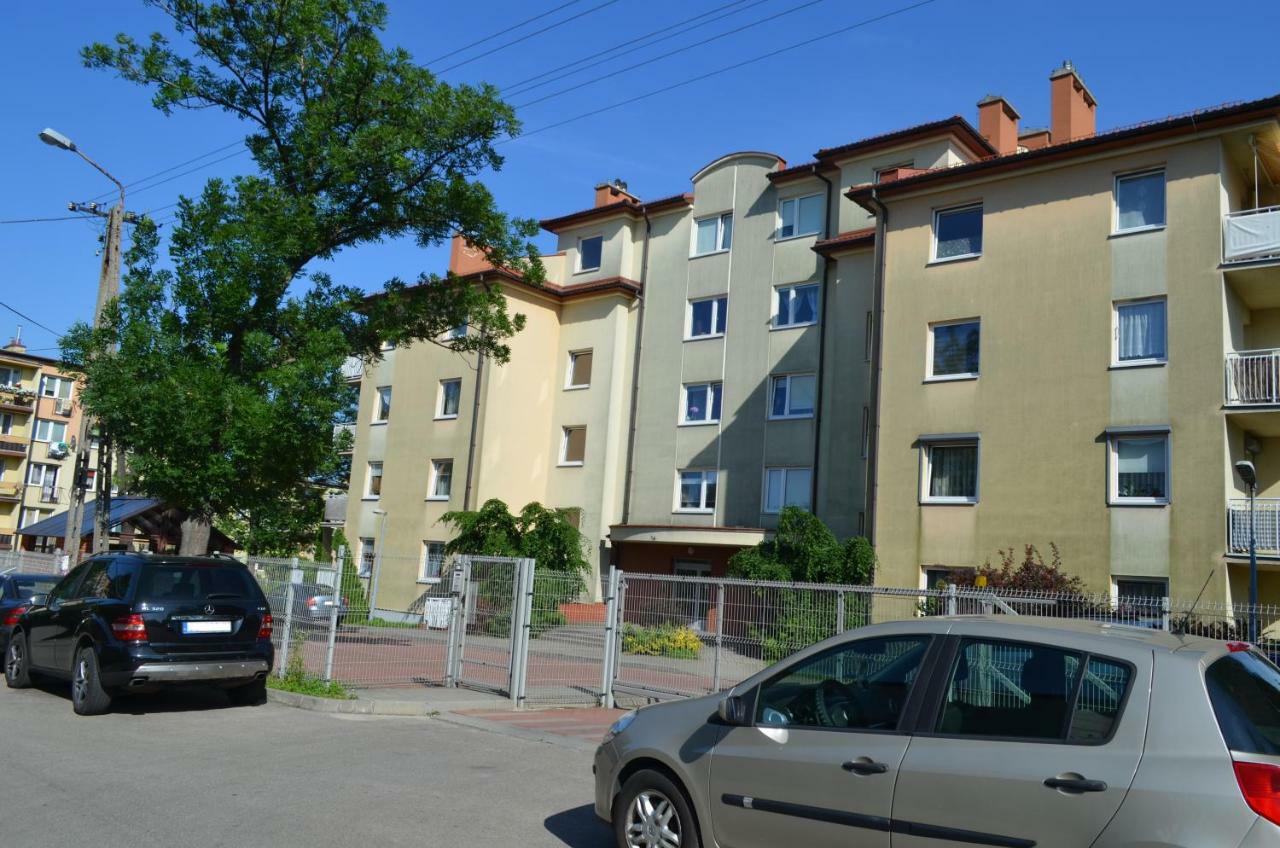 Ferienwohnung Rainbow Z Prywatnym Parkingiem Bielsko-Biala Exterior foto