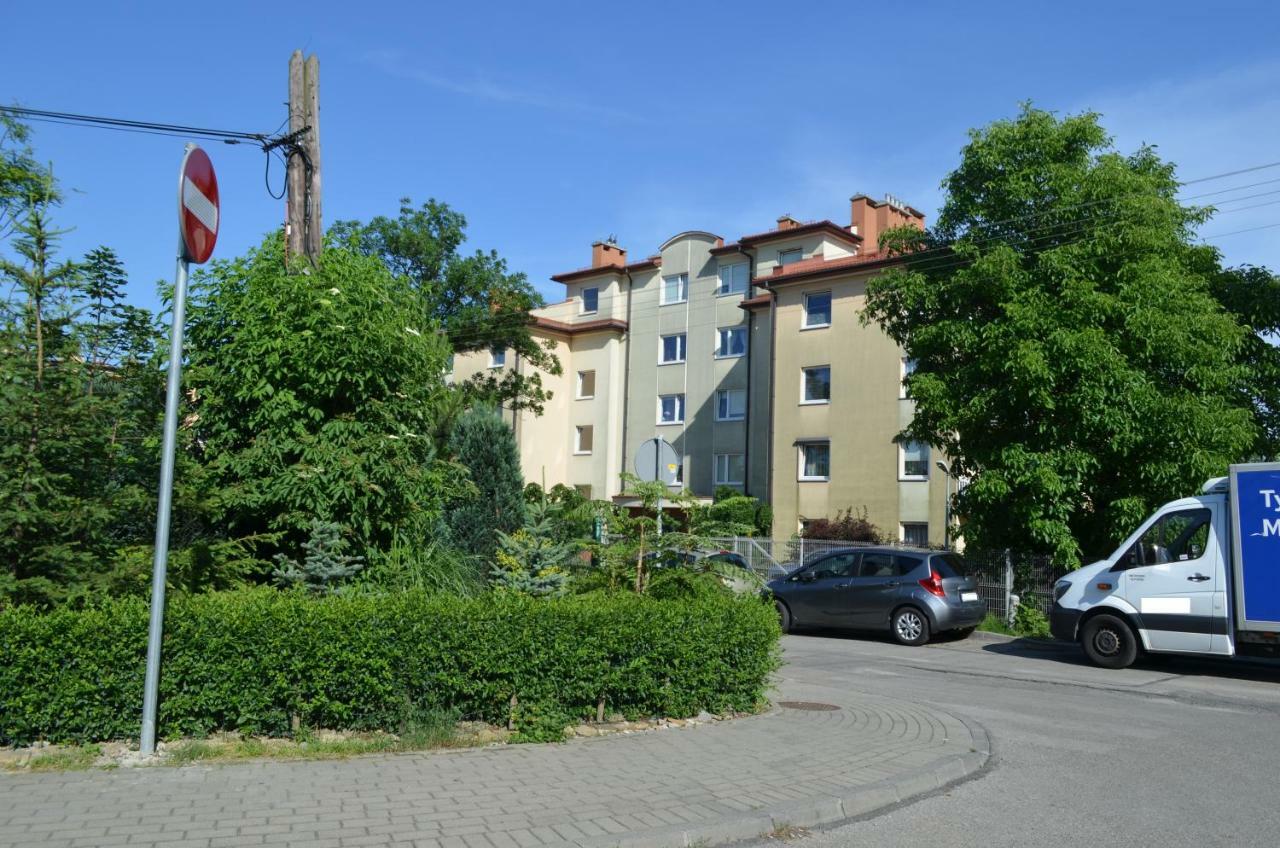 Ferienwohnung Rainbow Z Prywatnym Parkingiem Bielsko-Biala Exterior foto