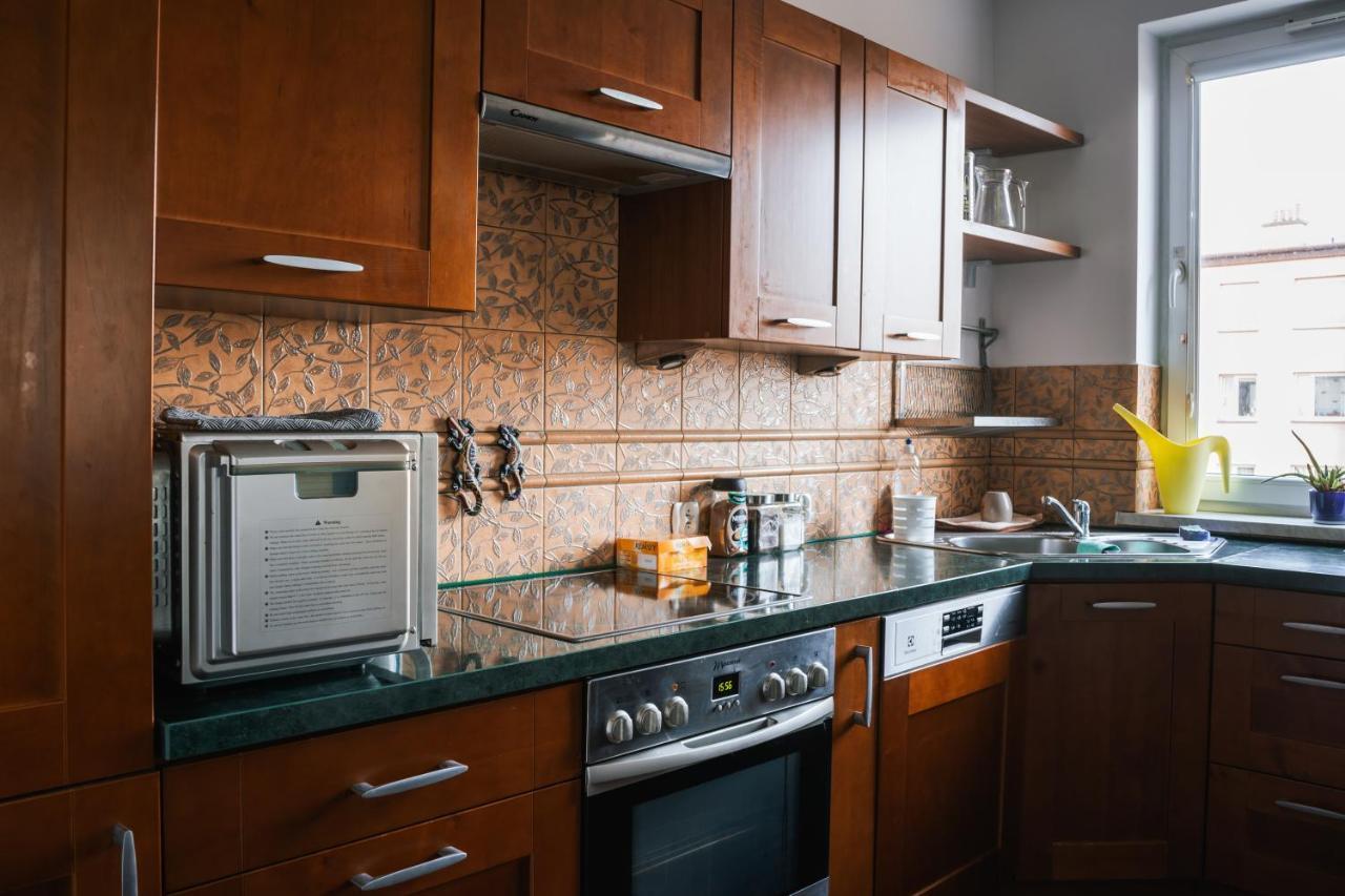Ferienwohnung Rainbow Z Prywatnym Parkingiem Bielsko-Biala Exterior foto